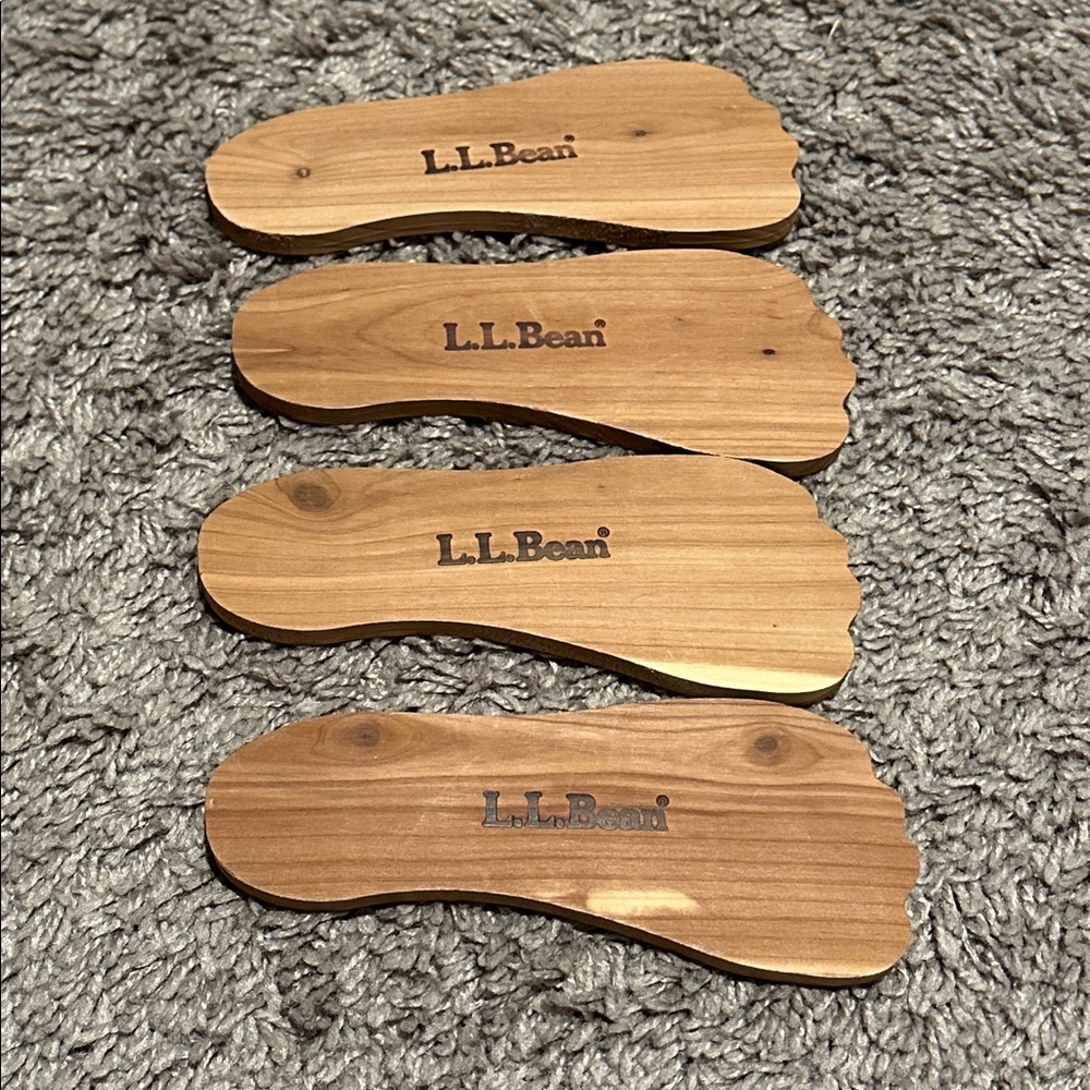 Vintage Cedar Feet